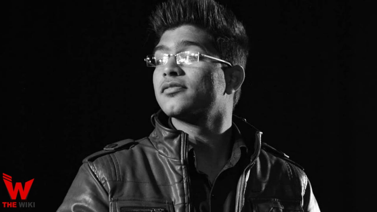 Ajay Tiwari (Singer)