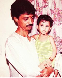 maithali thakur with father Ramesh Thakur