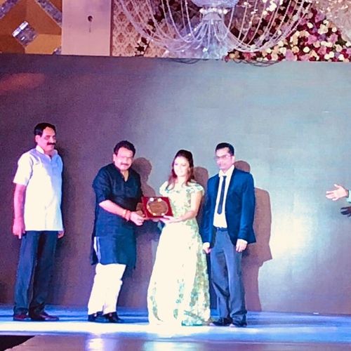 Devoleena Bhattacharjee in Hindi Ratna 2018 Award
