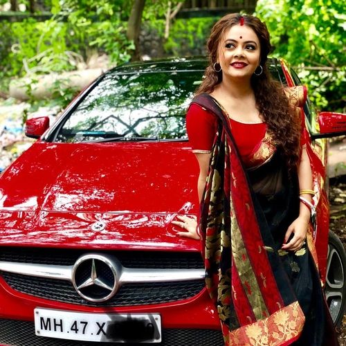 Devoleena with her Mercedes Car