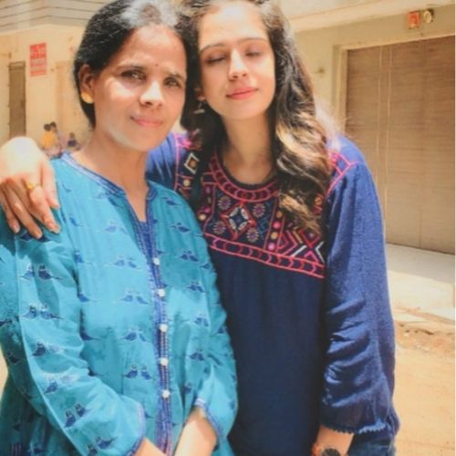 Fenil Umrigar with mother
