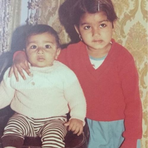 Nikunj Malik Childhood picture with brother