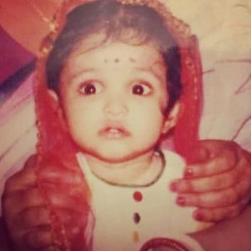 Priya Banerjee Childhood picture