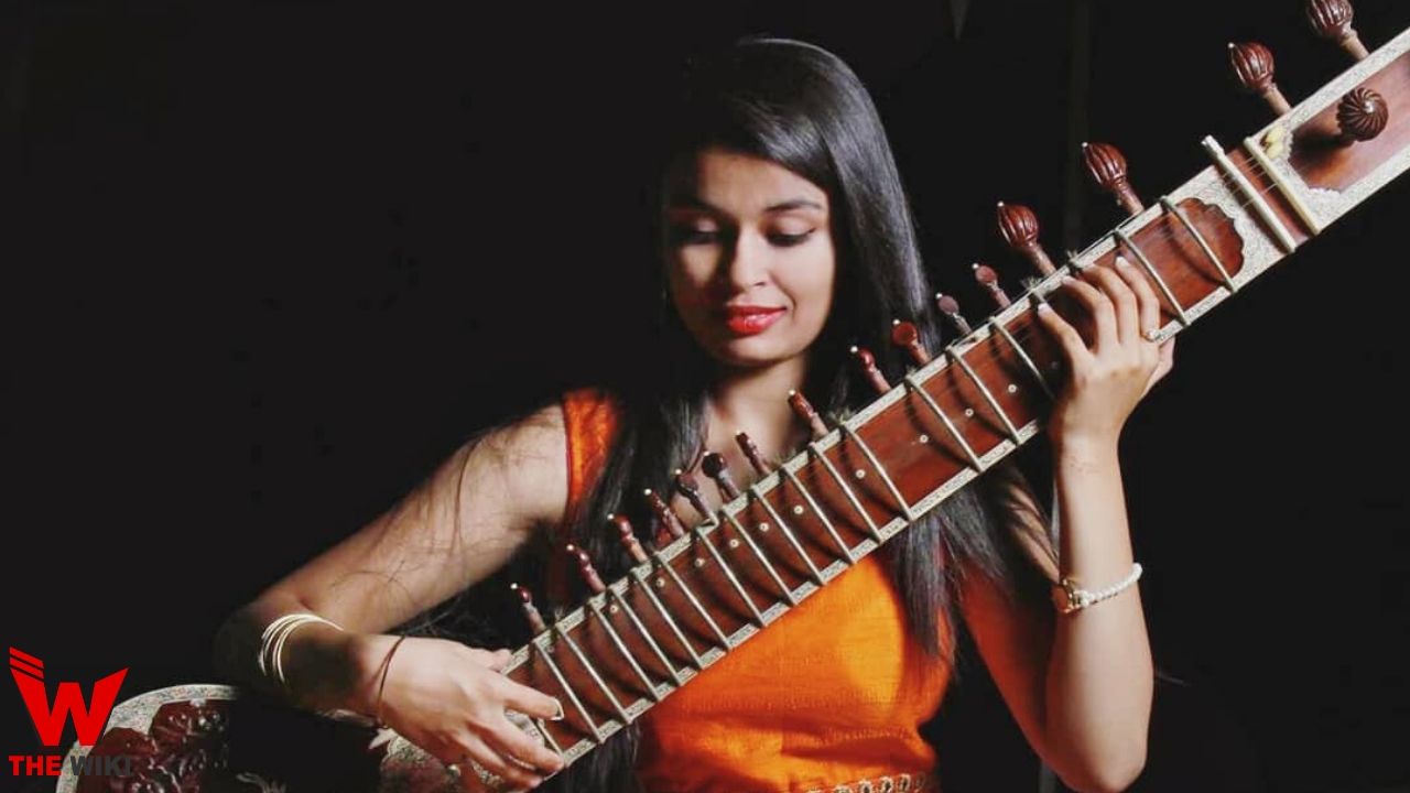 Chetna Bhardwaj (Singer)