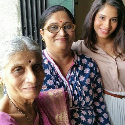 Shweta Mahadik with mother and grand mother
