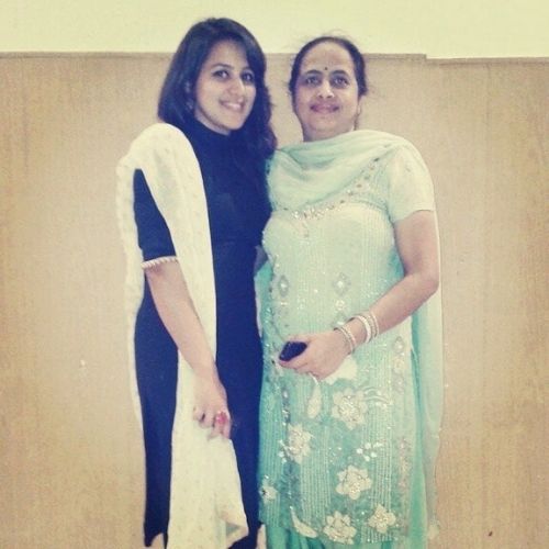 Diksha Juneja with Mother