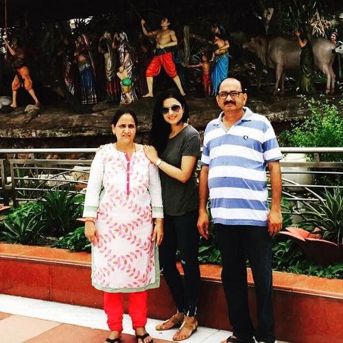 Preeti Chaudhary with parents