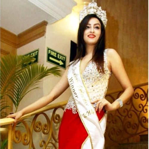 Chandni Sharma as Indian Princess Winner 2014