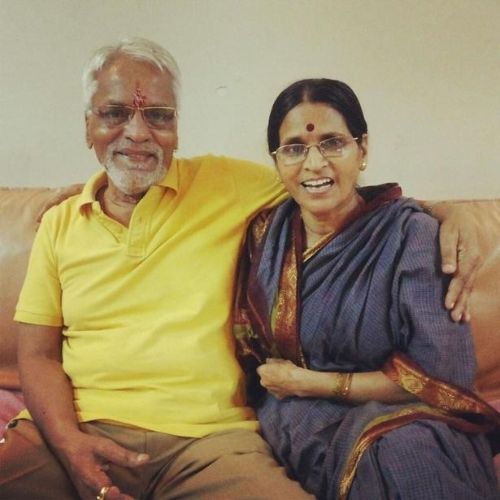 Vibhuti Thakur Parents