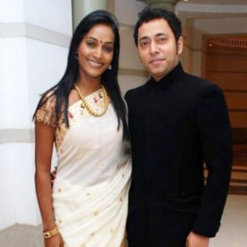 Sanjot Vaidya and Rajshree Thakur