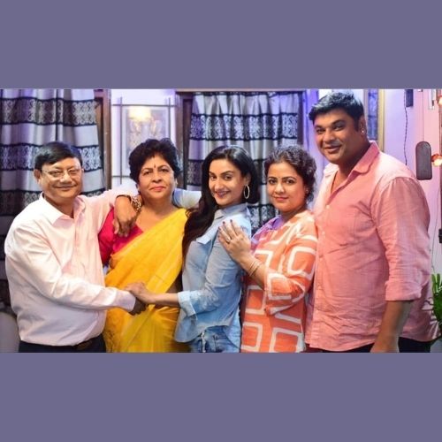 Rati Pandey Family