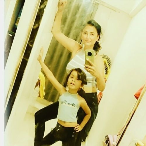 Sapna Sikarwar with Daughter