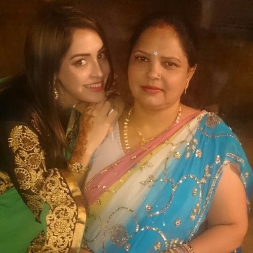 Simran Mahendrawal with Mother