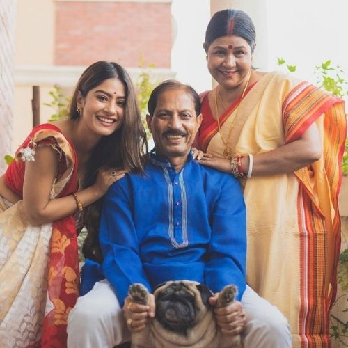 Krishna Mukherjee with Parents