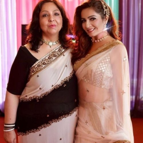 Shonali Nagrani with Mother