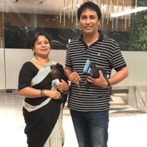 Anushka Sarkate Parents