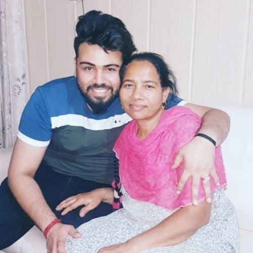Diljaan with Mother