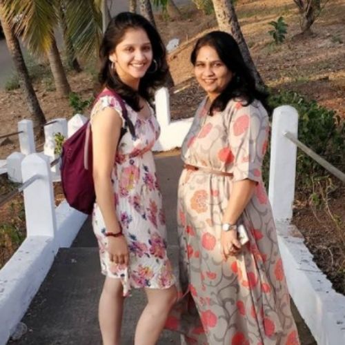 Shivani Sonar with Mother