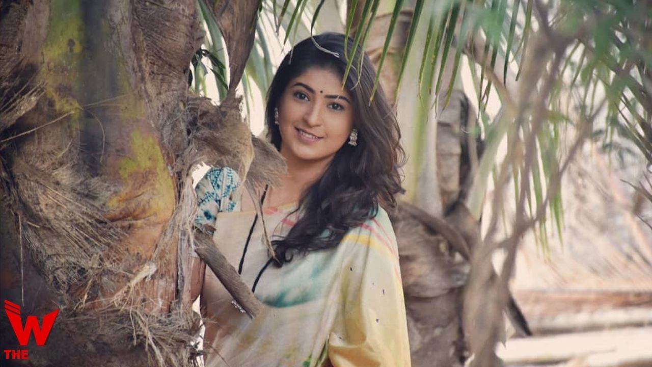 Shruti Atre (Actress)