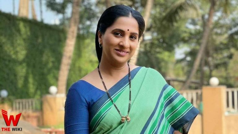 Madhurani Gokhale Prabhulkar (Actress) Height, Weight, Age, Biography ...