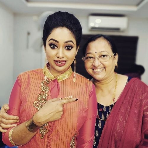 Meghna Vincent with Her Mother