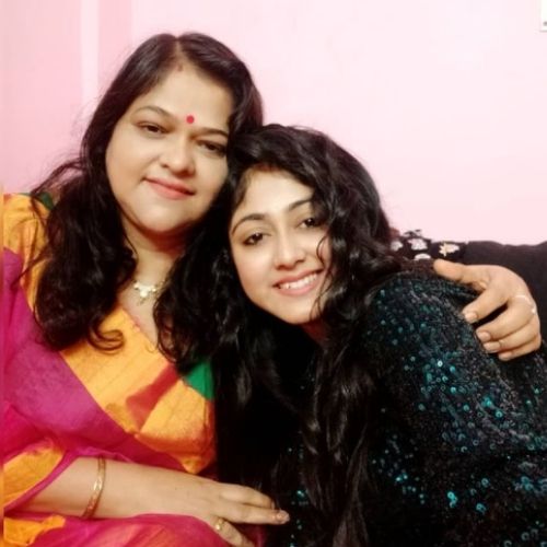 Sushmita Dey with Mother