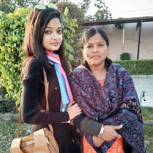 Zoya Khan with Her Mother