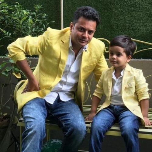 Rahul Arunoday Banerjee with son