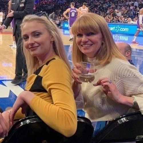 Sophie Turner with Mother