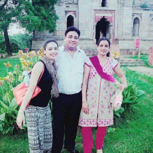 Priyanka Nayan with Parents