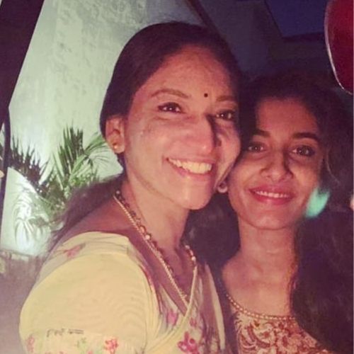 Vishnu Priya Bhimeneni with Her Mother