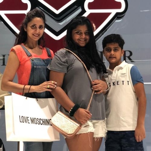 Gautami Kapoor with Son and Daughter