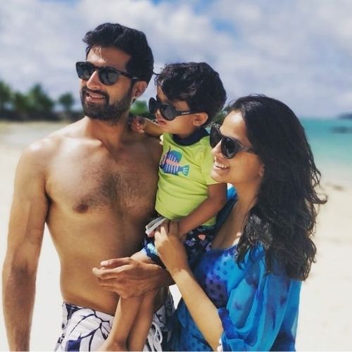 Akshay Oberoi with His Wife