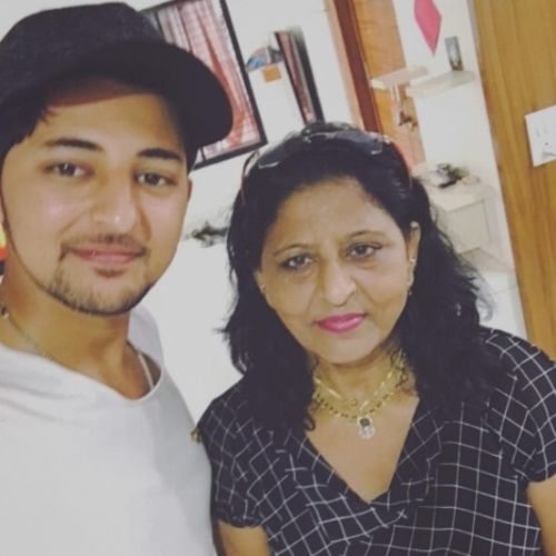 Darshan Raval with His Mother