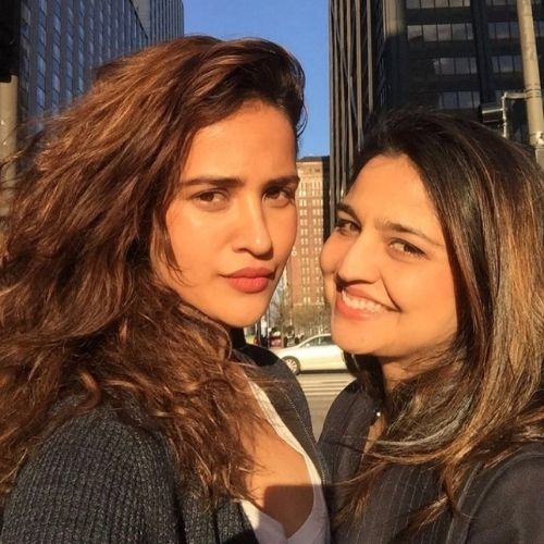Aisha Sharma with Reetika Sharma (Sister)