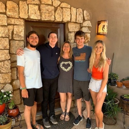 Cassidy Timbrooks with Siblings