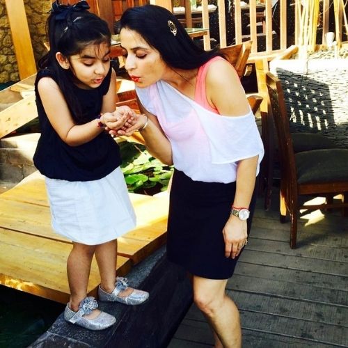 Dolly Sohi with Daughter