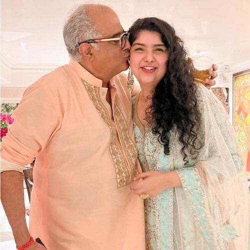 Anshula Kapoor with Boney Kapoor