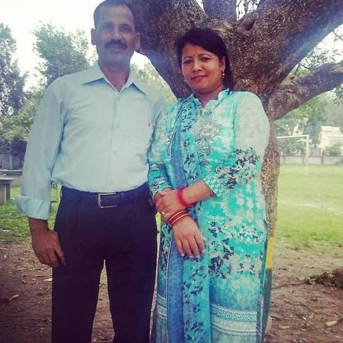 Diksha Dhami Parents