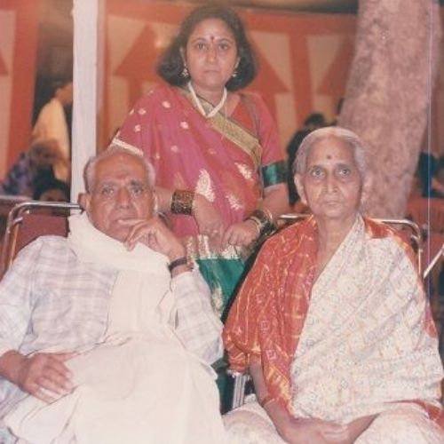 Shiv Kumar Subramaniam Parents and Sister