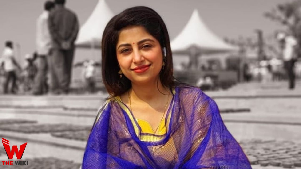 Shalini Kapoor Tiwari (Anchor)