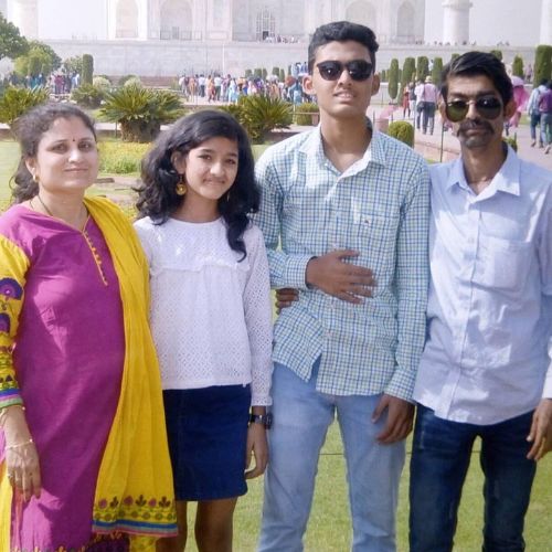 Aayushree Sangle with her family