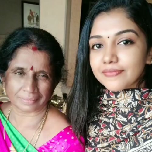Riythvika with mother