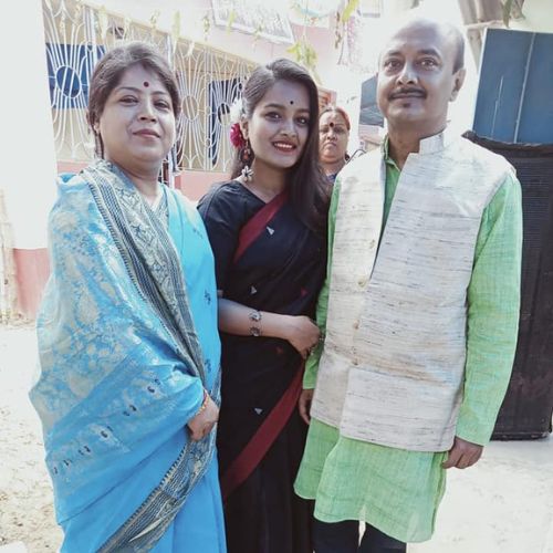 Sanchari Sengupta with Parents