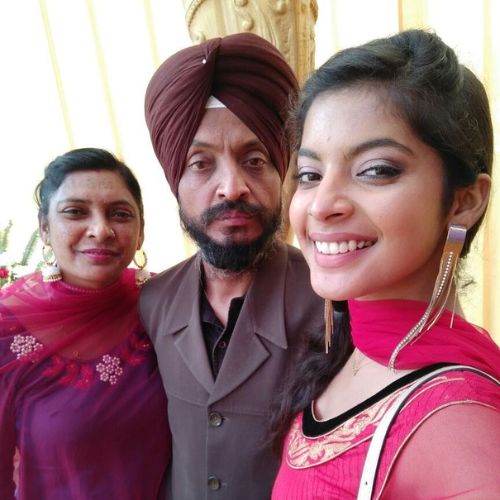 Navpreet Kaur with Parents