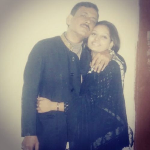 Nidhi Mahawan with her father