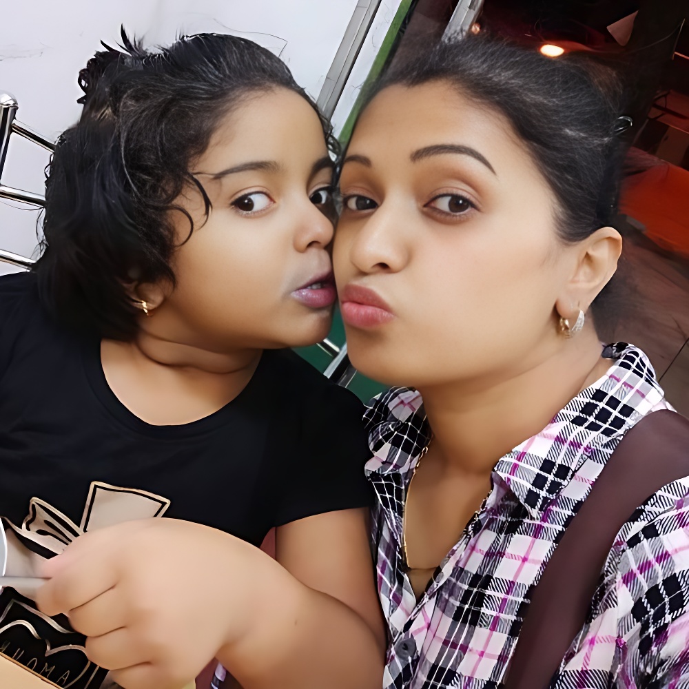 Jyothi Kiran with her daughter